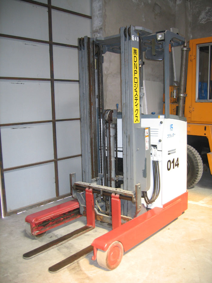 急需求购二手进口叉车 不论型号