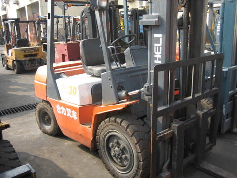 二手杭州2.5吨中缸侧移叉车 各种型号