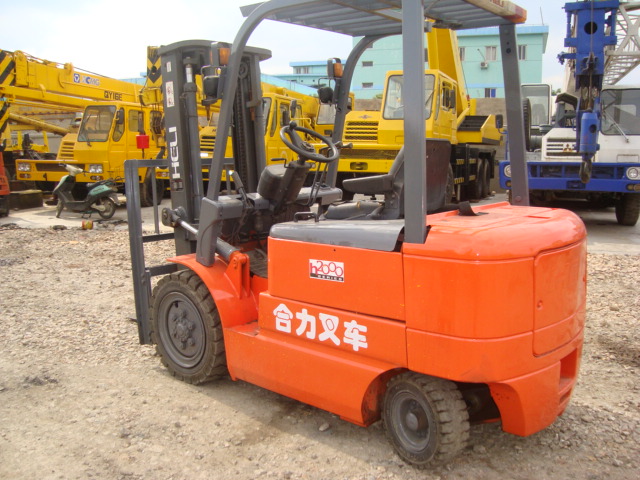 上海翔飞供应二手叉车 二手各品牌1-20吨叉车 各种型号