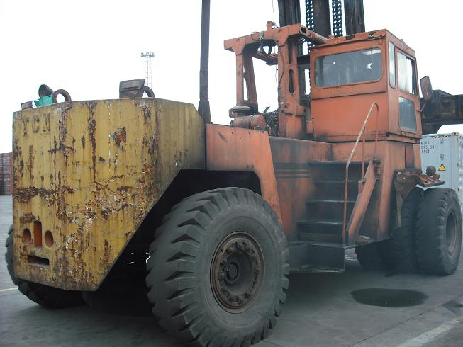 江苏最新低价二手集装箱叉车 10吨叉车价格 二手叉车网提供 10T