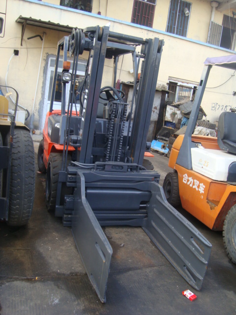 山西二手进口抱车 二手TCM3吨抱车 抱车价格 H2000