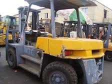 TCM叉车供应商最新提供 TCM7吨柴油叉车 7T