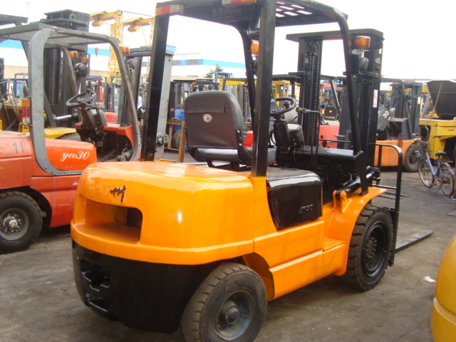 杭州叉车市场 杭州4吨柴油叉车低价转让 8成新叉车 4T