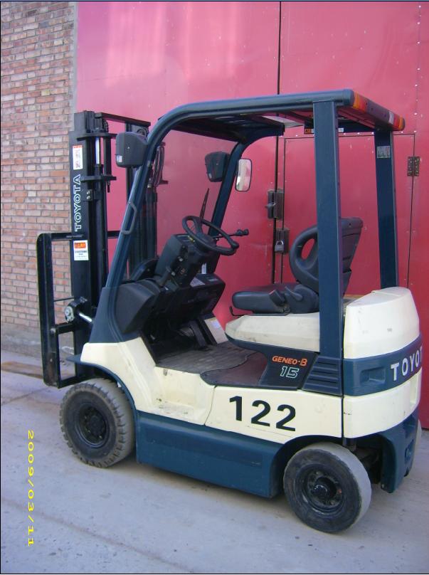 座驾式电动叉车（122#） 7FB15