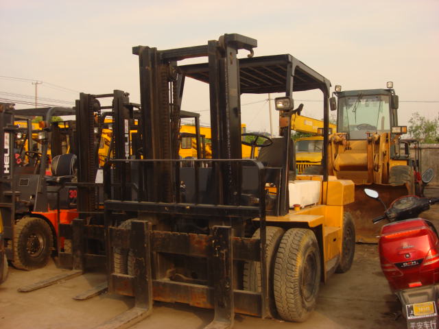 二手叉车 二手TCM/丰田/小松进口叉车低价转让 1-10吨