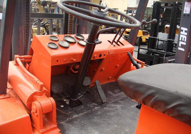 转让二手合力2008年柴油叉车 CPCD80