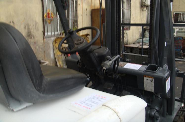 转让TCM2吨电动叉车 2吨