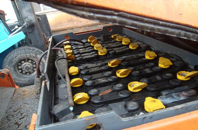 二手合力电动叉车2吨，二手市场 2吨