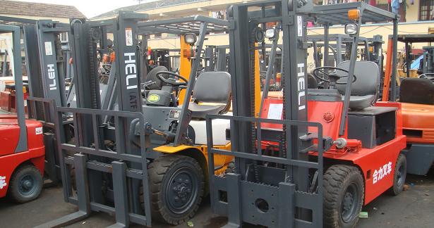 转让2吨新型国产进口二手叉车 CPCD20