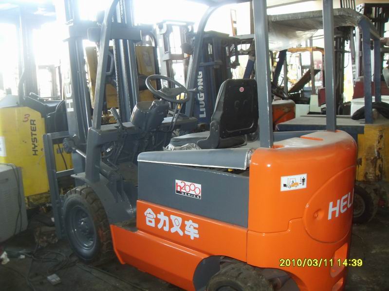 泰安新到二手叉车 二手轮式叉车 便宜叉车 3T