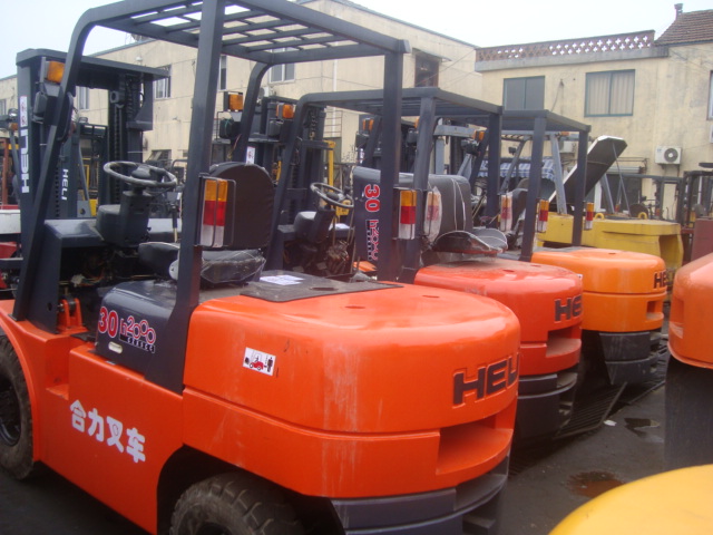 泰安新到二手叉车 二手轮式叉车 便宜叉车 3T