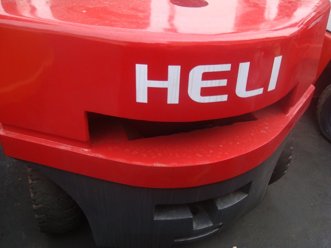 上海松江二手叉车供应商 二手合力叉车 6吨柴油叉车 6T