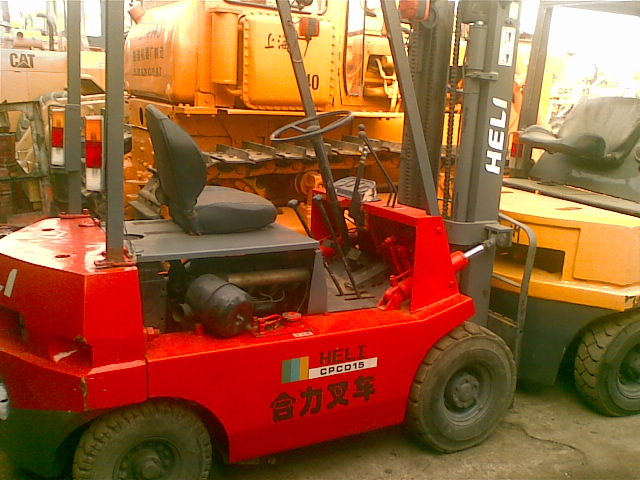 进口叉车公司 二手林德叉车 柴油叉车低价供应 2T