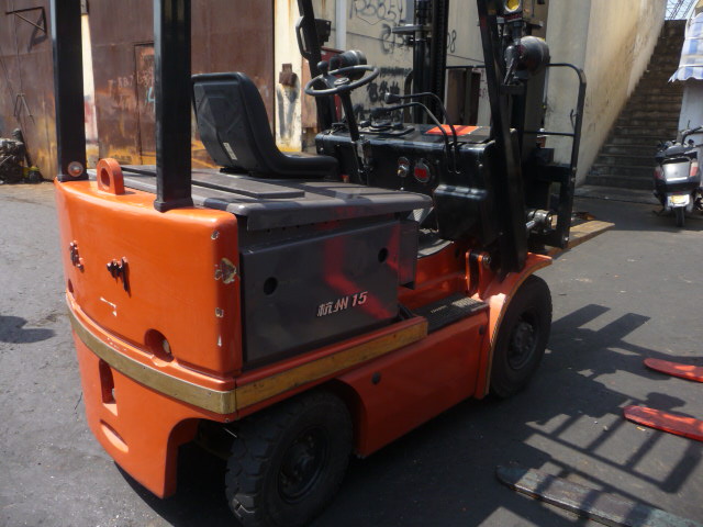 半价转让杭州1.5吨电动防爆叉车 FB15EX