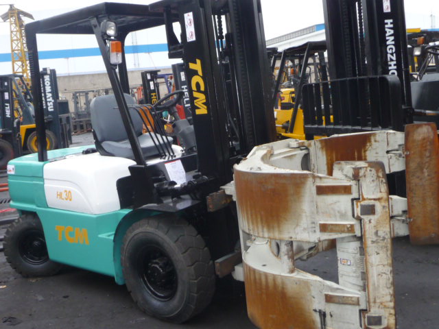 供应二手夹抱叉车/TCM圆夹抱/平夹抱叉车，九成新 TCM30
