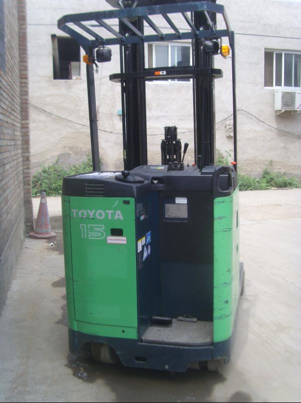 丰田电动前移式叉车（172#） 7FBRS15自由柱