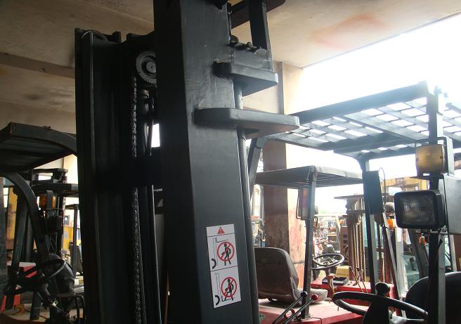 二手叉车，1.5吨合力电动叉车 1.5吨