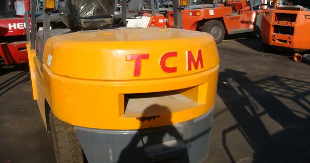 二手TCM3吨叉车，上海工程机械市场 fd30