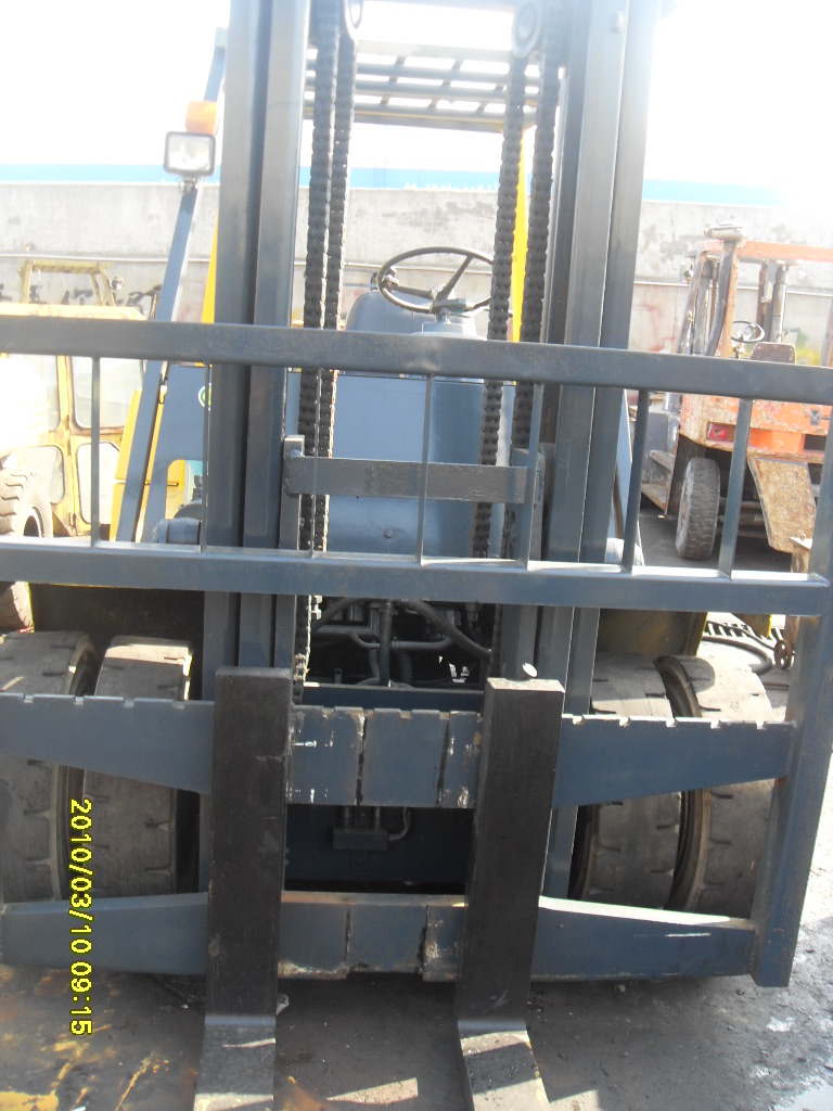 上海二手进口集装箱叉车 25吨集装箱叉车 集装箱叉车价格 25T