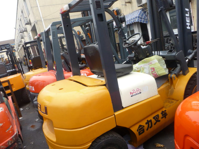 上海二手叉车转让直销批发价格优惠 进口国产多型号