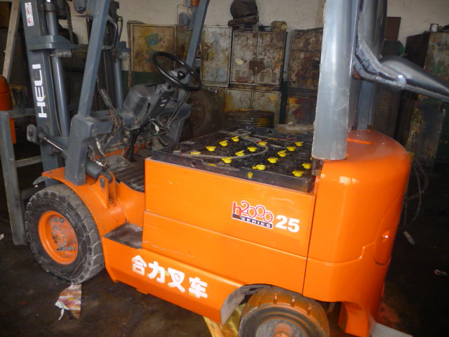 供应二手电瓶叉车电动叉车二手电瓶堆高叉车防爆叉车 二手电瓶叉车