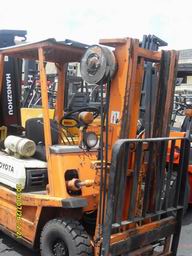 二手小松2吨电动叉车 小松2吨