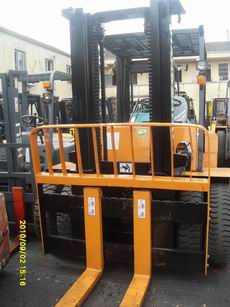 二手小松3吨堆高叉车 小松3吨