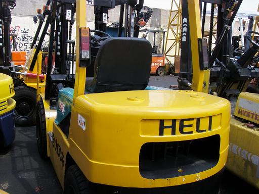 ２.５吨进集装箱叉车转让.配有中缸.侧移 ＣＰＣＤ２.５Ｔ CPCD-2.5