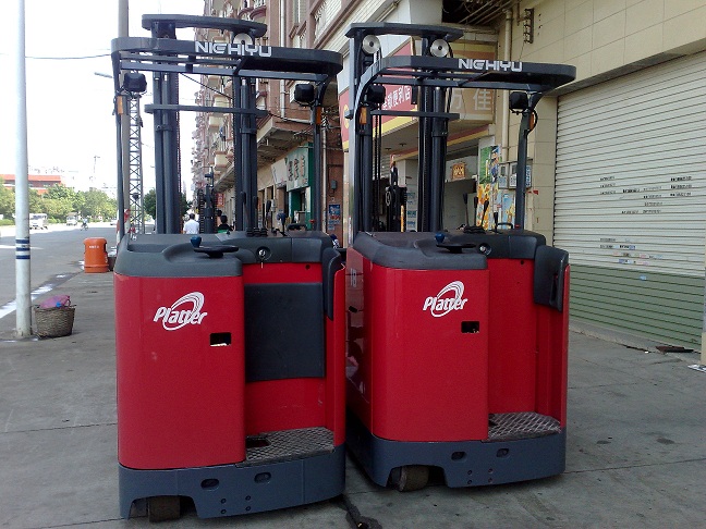 NICHIYU FBR前移式电瓶叉车 力至优FBR18-70-630