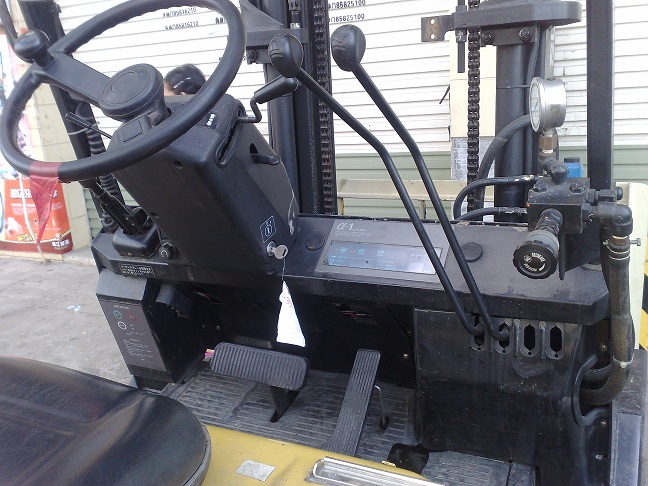 二手电动叉车 住友FB20