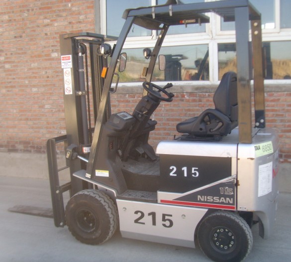 尼桑电动座驾式叉车 K1B1