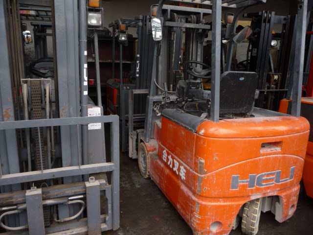 转让上海二手电动叉车二手电瓶叉车 进口国产多型号