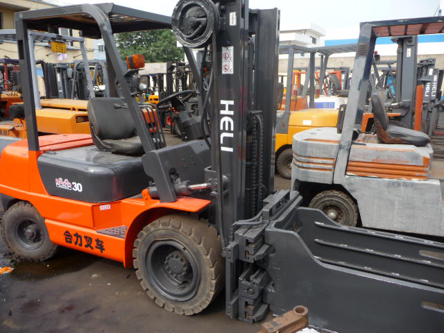 供应二手叉车、二手电动叉车、二手抱夹叉车 1-5吨多型号