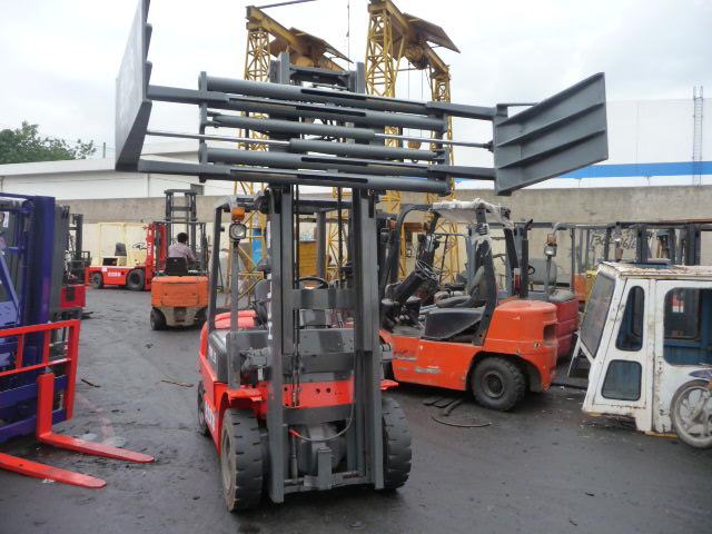 二手软包夹/直抱夹/棉花抱夹车|棉花夹包车/废纸抱 1-5吨多型号