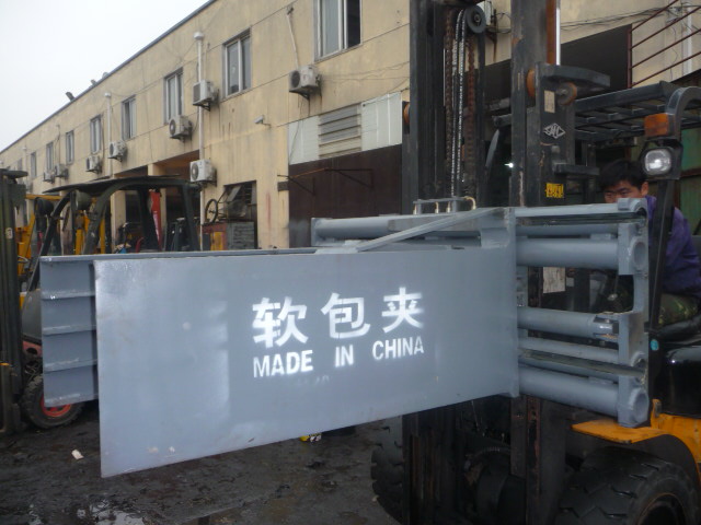转让抱夹二手叉车、二手夹抱车、松江二手叉车服务 1-3吨多规格
