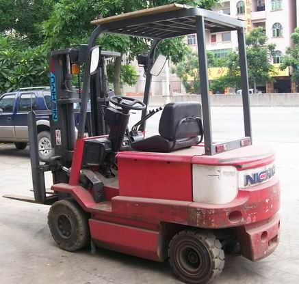 供应二手力至优FB25P电动叉车 供应二手力至优FB25P电动叉车