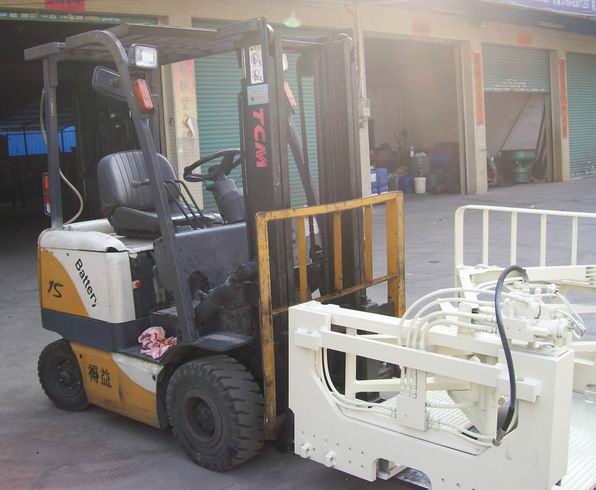 供应二手TCM FB15-6电动叉车 供应二手TCM FB15-6电动叉车