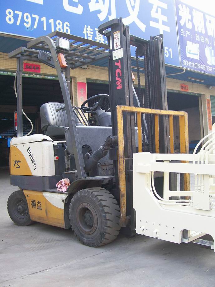 供应二手TCM FB15-6电动叉车 供应二手TCM FB15-6电动叉车