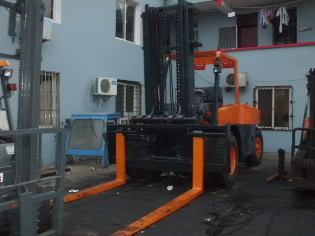 TCM10吨叉车 TCM