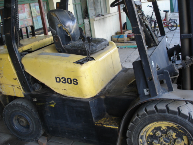 二手三吨大宇叉车 D30S