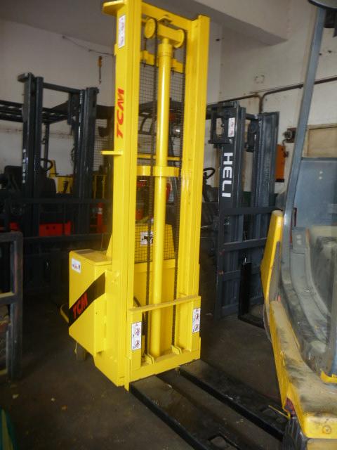 转让二手力之优电动堆高车|电动前移式叉车|二手物流仓储设备 多型号