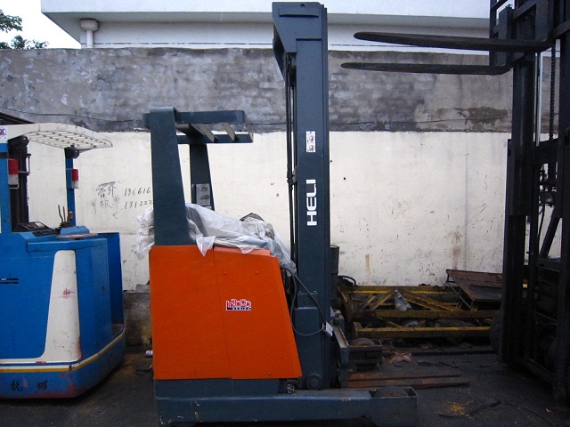 蓄电池叉车 CQD16H