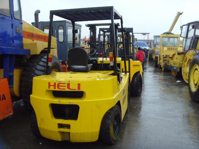 大量出售二手叉车 合力