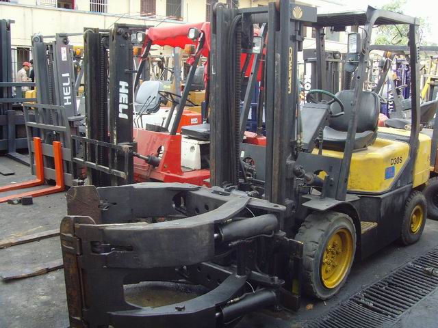 二手叉车 夹抱叉车 圆夹抱叉车 平夹抱叉车 H2000