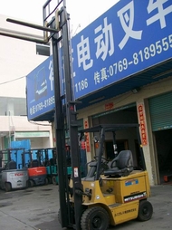 供应二手三菱1.5吨电动叉车（升高4.1米） FB15
