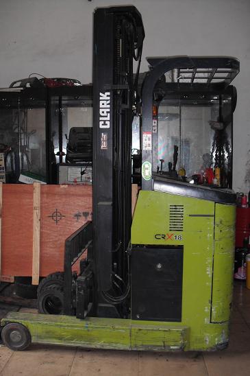 克拉克前移式CRX18(1800KG) 叉车