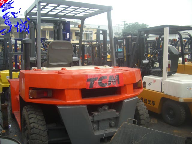 杨浦福马叉车黄埔三轮电动平衡重叉车旧叉车市场销售 1-15吨