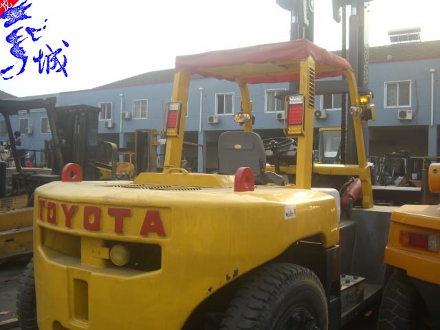 兰溪二手叉车丰田TOYOTA-昆山叉车公司手动拖盘搬运车市场电动叉车 1-15吨