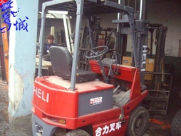 上海北京现代（HYUNDAI）叉车大优惠400多辆进口国产手动拖盘搬运车任你选 1-15吨