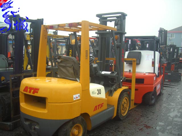 高淳县宝鸡杭叉叉车_内燃侧面叉车、三包服务_抢购 1-15吨